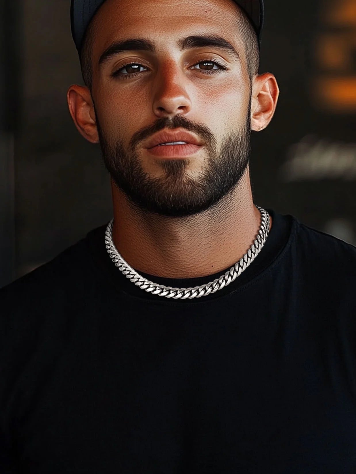 Elevate Your Style with Our Men's 10MM 18-Inch Stainless Steel Cuban Link Chain Necklace - The Perfect Hip Hop Accessory