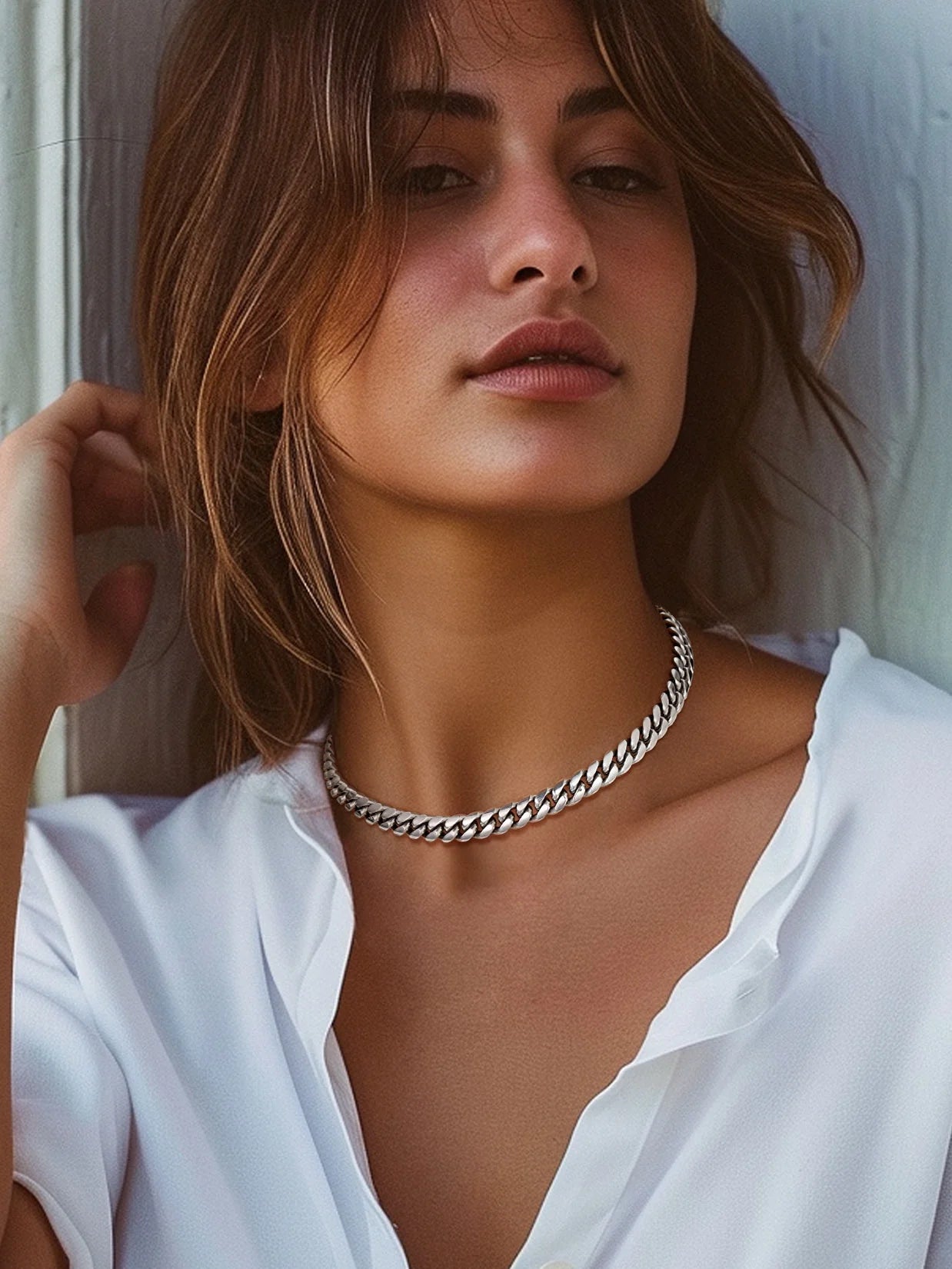 Elevate Your Style with Our Men's 10MM 18-Inch Stainless Steel Cuban Link Chain Necklace - The Perfect Hip Hop Accessory